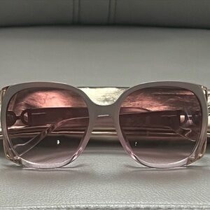 Jessica Simpson Rose-Tinted Sunglasses
